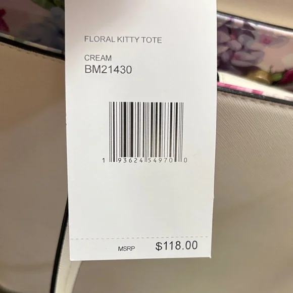 Betsey Johnson Floral Cat Design Tote Bag - Picture 5 of 6